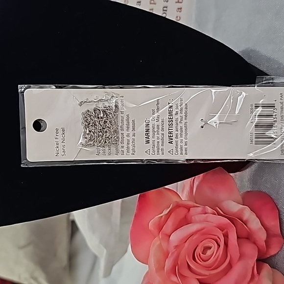 NIP Positive Intentions Diffuser Locket - Picture 2 of 2